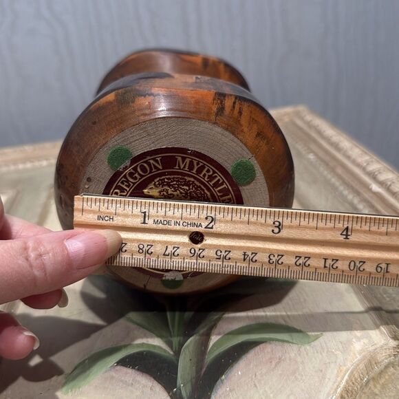 Rustic Oregon Myrtlewood Bud Vase - Picture 9 of 11